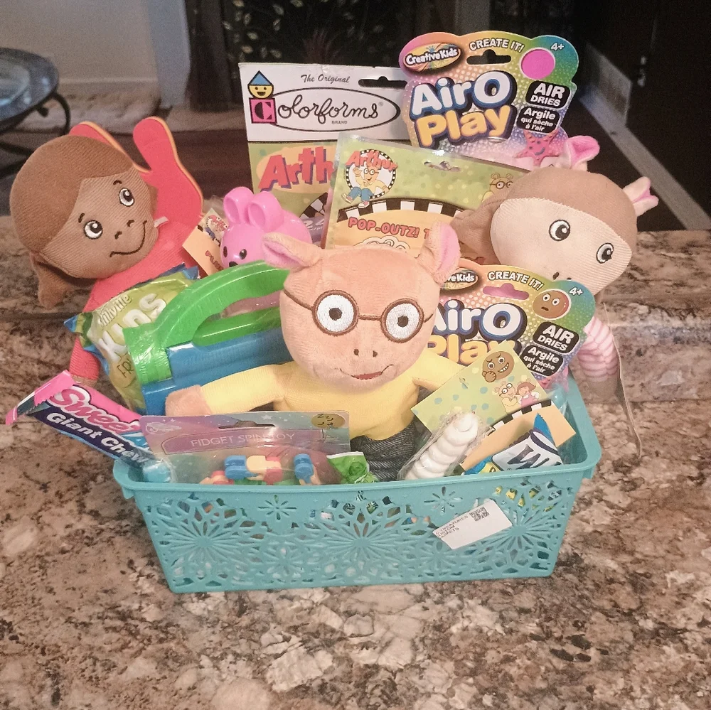 Kids Toy  Arthur DW Custom Kids Basket - Picture 2 of 6